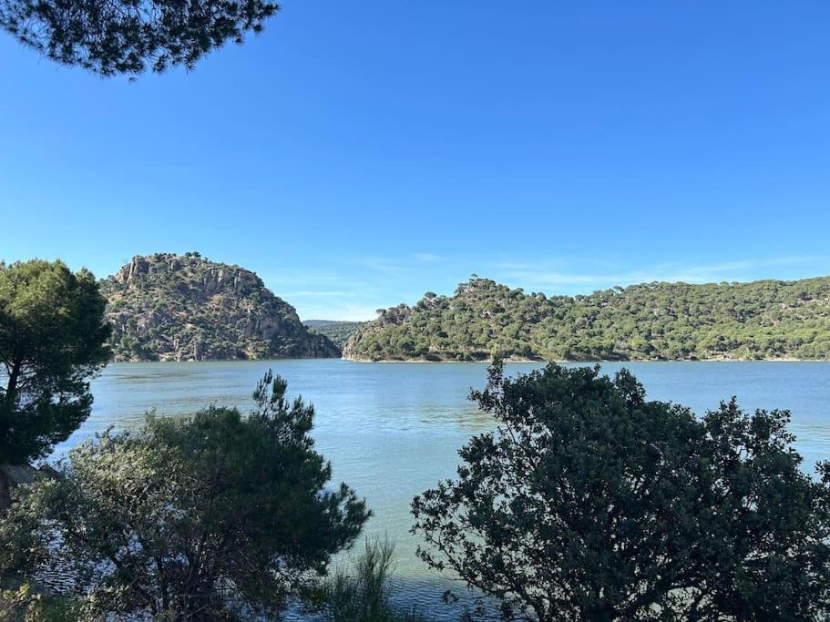 San Martín de Valdeiglesias Apartamento De Lujo Vergel Suite מראה חיצוני תמונה